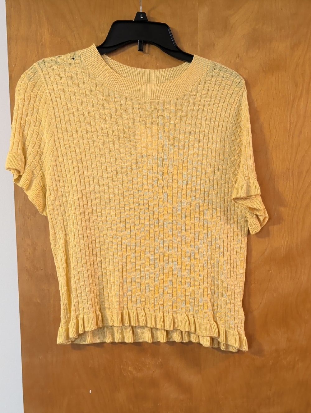 Max Studio Yellow Short-Sleeve Ribbed Knit Top